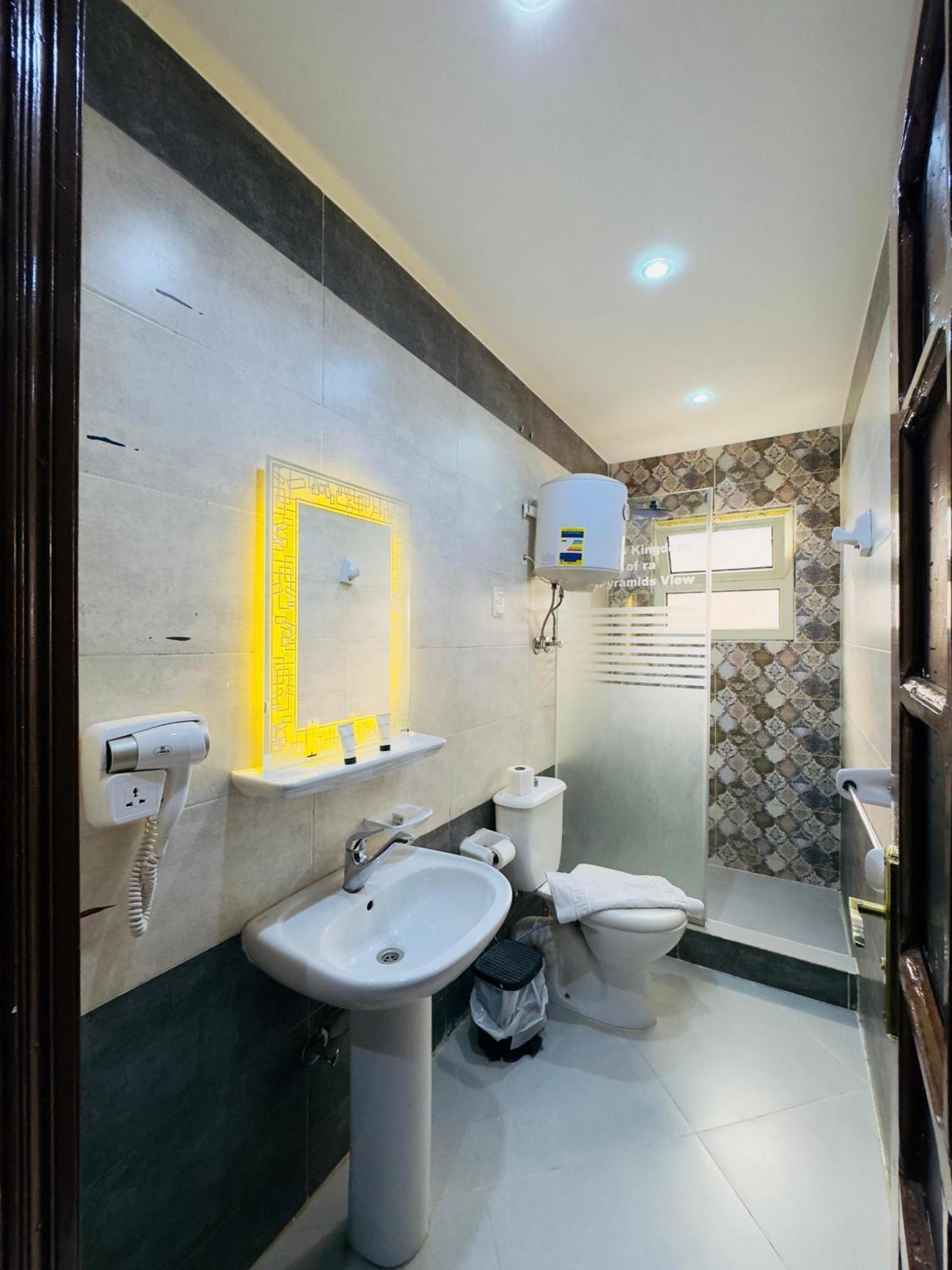 Pyramids Kingdom - Guest House Kafret el-Gabal Esterno foto