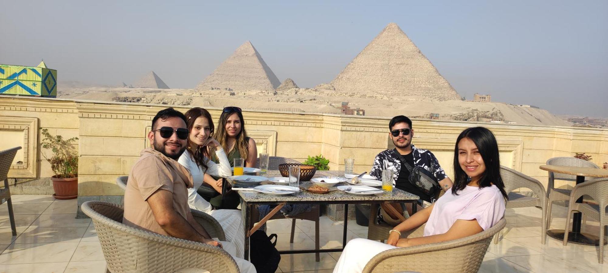 Pyramids Kingdom - Guest House Kafret el-Gabal Esterno foto